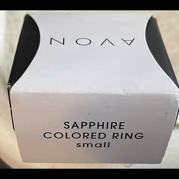 Golden adjustable ring - Picture 3 of 3